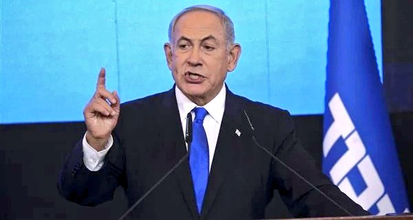 🚨نتنياهو🚨

أقول للزعماء العرب إذا أردتم الحفاظ على مصالحكم فعليكم القيام بشيء واحد... التزموا الصمت!

#القمة_العربية #القمة_العربية_الإسلامية