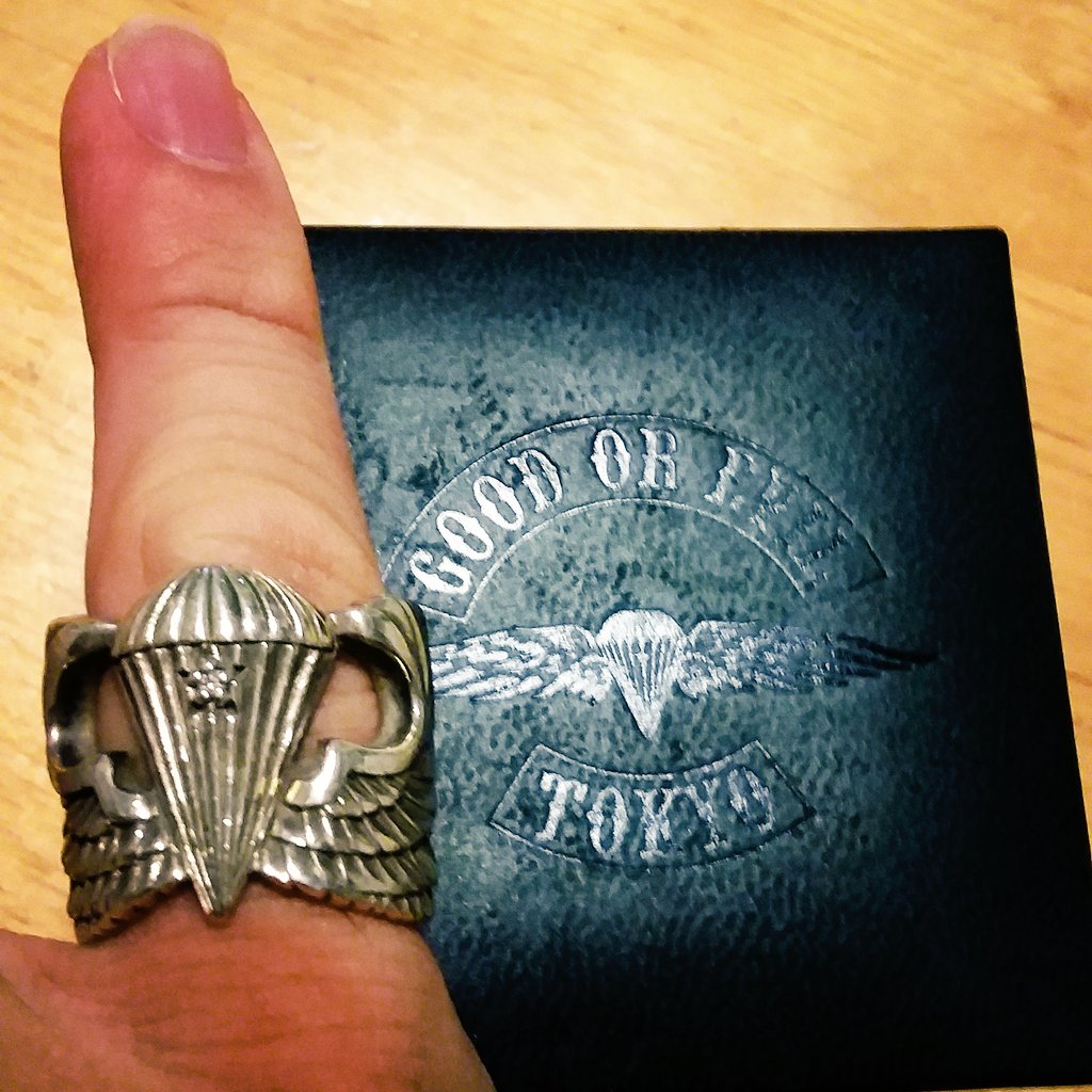 takahashi69's tweet photo. #1string
#GOODOREVIR #silver925 https://t.co/VEYrLhFygO