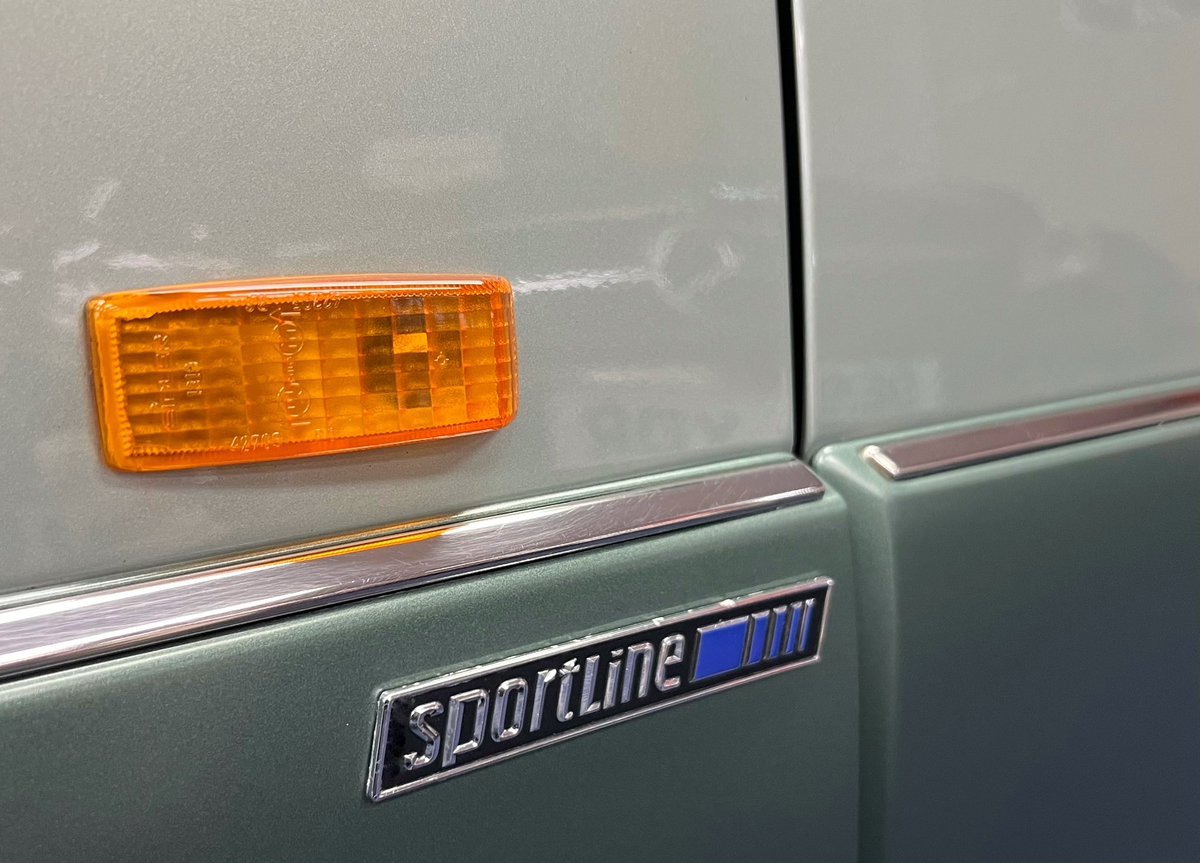 NutleySports's tweet photo. JUST ARRIVED ! Extremely rare Sportline equipped W124 Estate...Der perfekte Familienwagen
#1owner #mercedes #mercedesbenz #mercedesbenz300te #mercedes300te #300te #sportline #stationwagon #mercedesw124 #mercedess124 #w124 #mercedesbenzw124 #overengineered #nutleysportsprestige https://t.co/PCAGVGFWNr