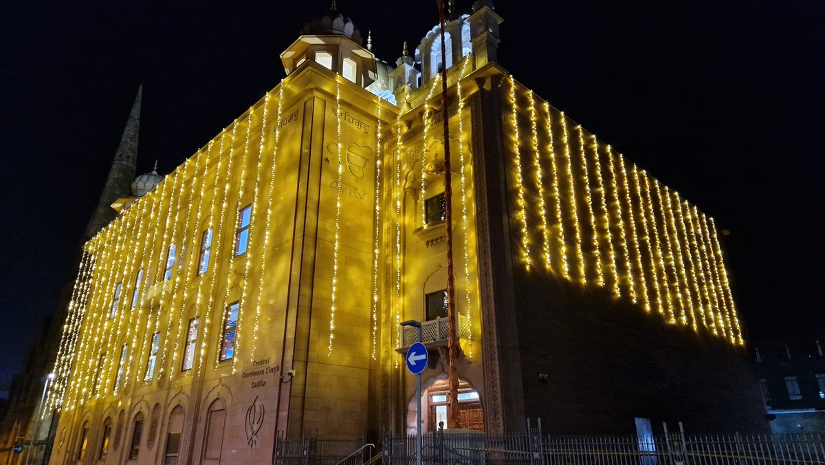 deepmathematics's tweet image. Happy Diwali  and Bandi Chor Diwas to everyone who are celebrating today 💛 @CentralGurdwara  #HappyDiwali