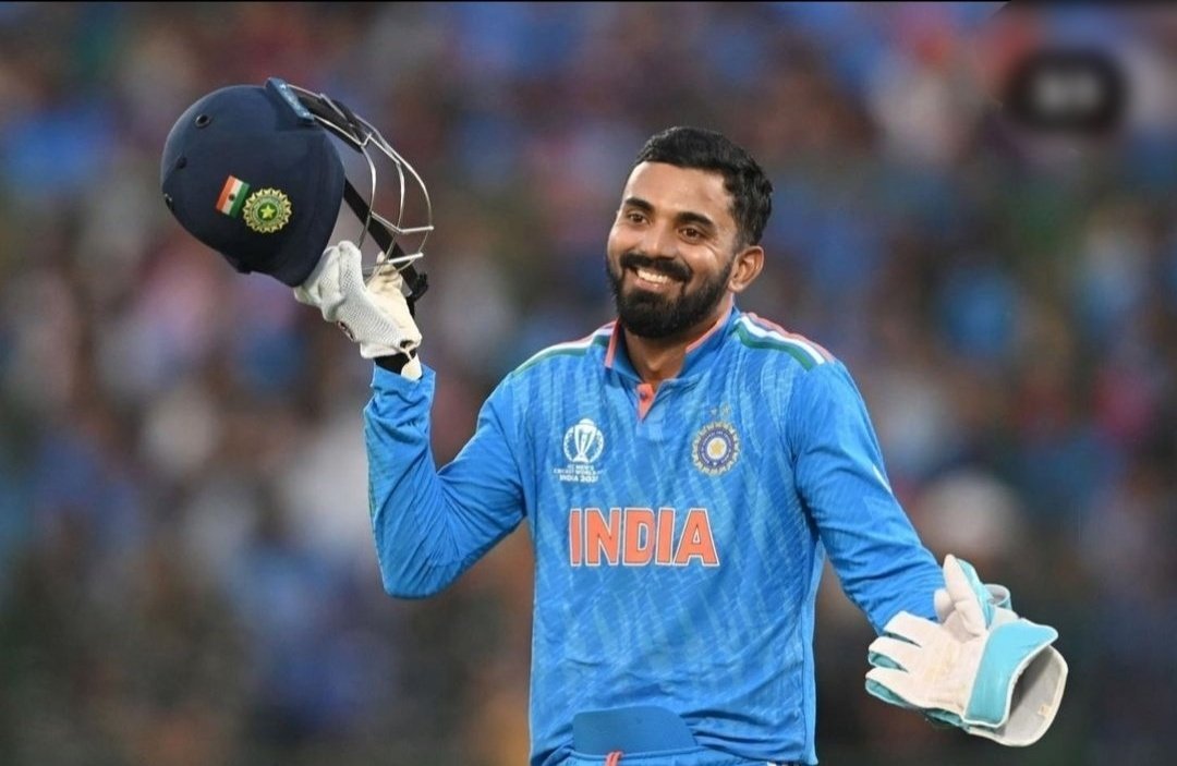 SMahrwal's tweet photo. K L Rahul ❣️🇮🇳
102😍
Happy Deepawali 🪔 🎇
&amp; Congratulations Team Bharat 🇮🇳
For Splendid 😎 Performance...
#KLRahul #INDvsNED #RohitSharma #IndiaVsNetherlands 
@ImRo45 @klrahul @LucknowIPL 
@KlRahulFansArmy @KLrahul_ https://t.co/oOMsgdoisg