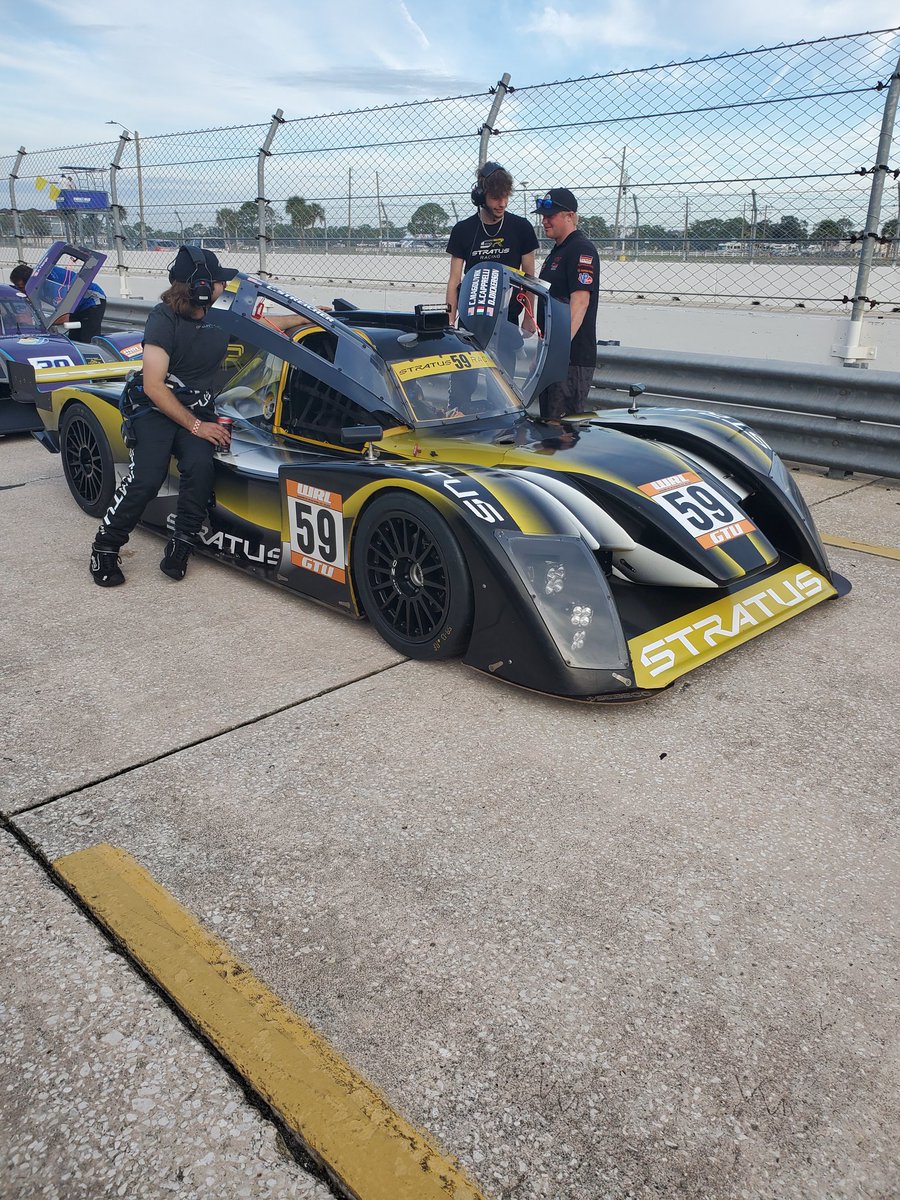 Welcome back to Sebring, FL. Today is another 8 hour race.  

Live stream link is here:
youtube.com/live/rFk2N69eg…

Jason will be driver #2 in Gold Car.