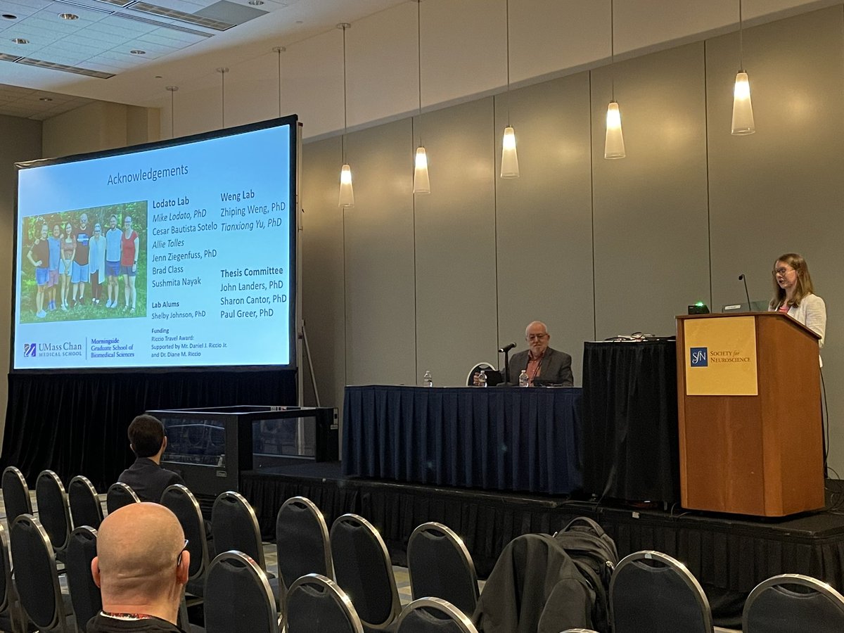 Timmy LΓͺ π§ π¨βπ¬ (@timmmyy_le) on Twitter photo Started Day 2 at #SfN23 with a talk from Ailsa from the Lodato Lab <a href="/UMassChan/">UMass Chan Medical School</a> <a href="/UMassChanGSBS/">Morningside Graduate School of Biomedical Sciences</a> Started Day 2 at #SfN23 with a talk from Ailsa from the Lodato Lab <a href="/UMassChan/">UMass Chan Medical School</a> <a href="/UMassChanGSBS/">Morningside Graduate School of Biomedical Sciences</a>
