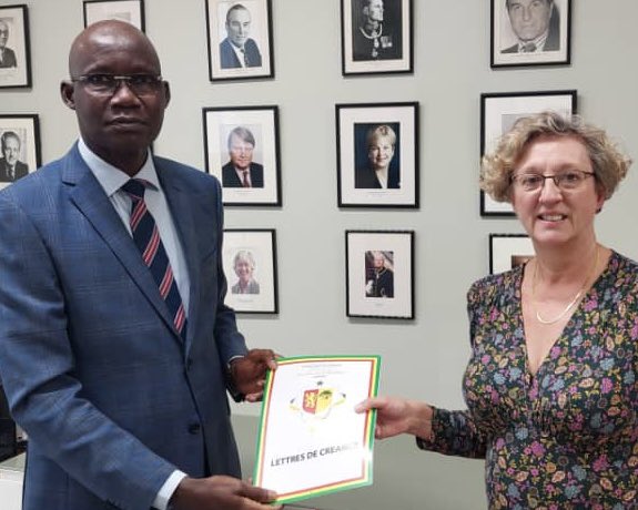We are very happy to welcome General Cheikh Wade our new Ambassador of Senegal to the UK as he presents copies of his credentials ahead of the ceremony with H.M. The King.

Most recently he was Chief of General Staff of the Senegalese armed forces 
🇸🇳🇬🇧 #partnership #prosperity