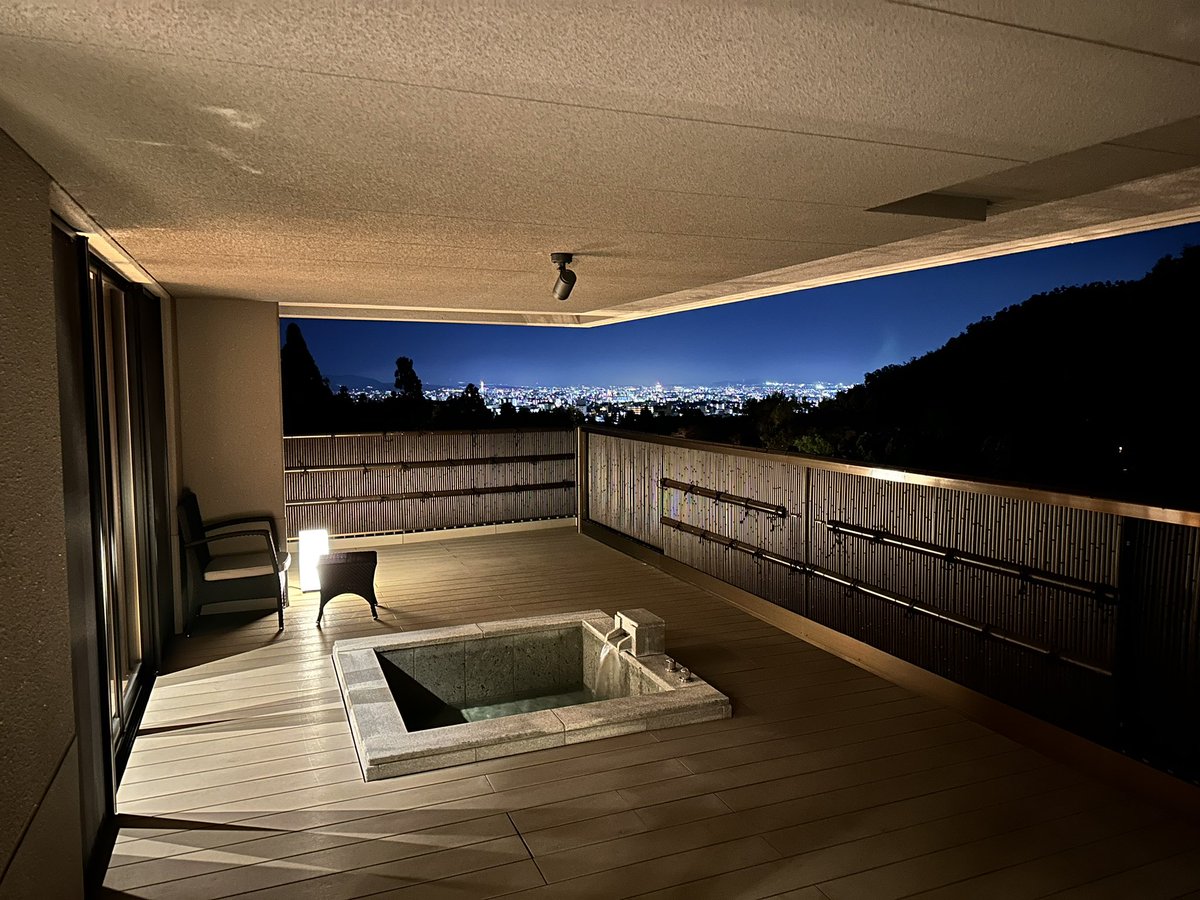 lili_0520's tweet image. 綺麗なホテル🩷
お部屋にお風呂もあって豪華😊
夜は大浴場に行ったけどね♨️

#ホテル #ホテルハーヴェスト #京都 #温泉 #露天風呂