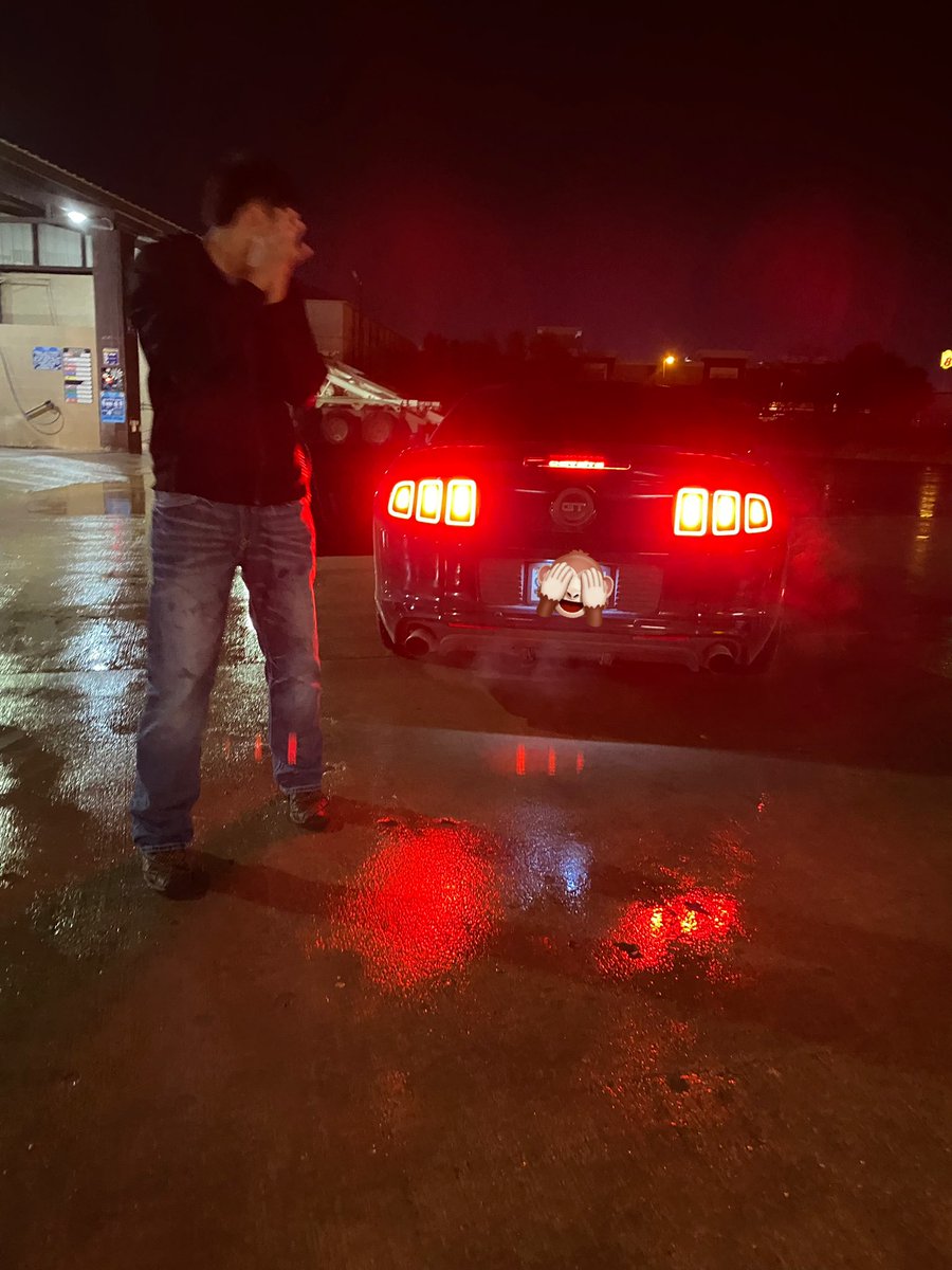 I been gettin faded, I’m sippin’ on maple.