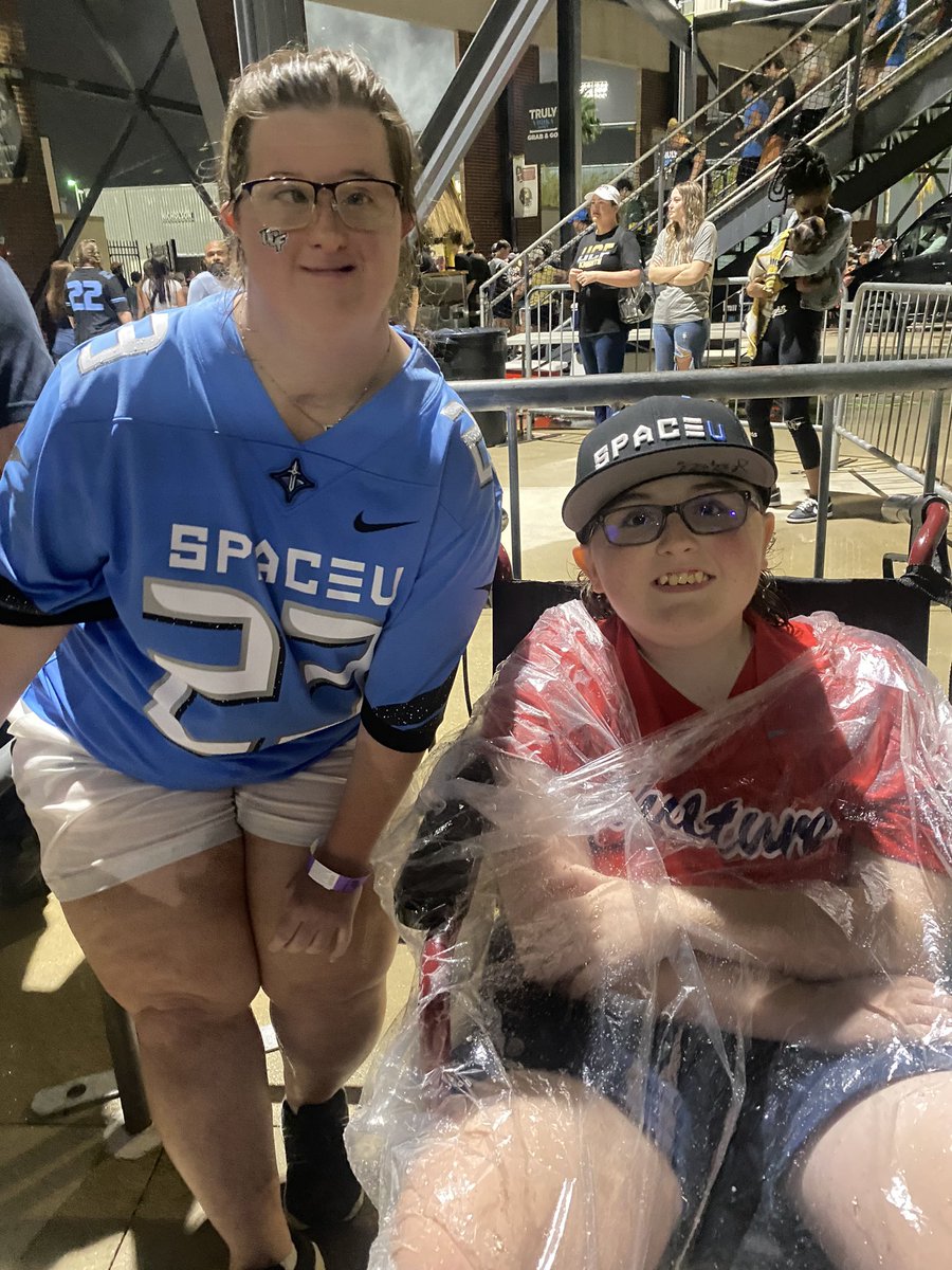 I was so happy to get to spend some time with Britt, I really enjoyed seeing her. Miss. Jan is pretty amazing. Her support of UCF is incredible and she does so many things for so many kids. They are pretty amazing.