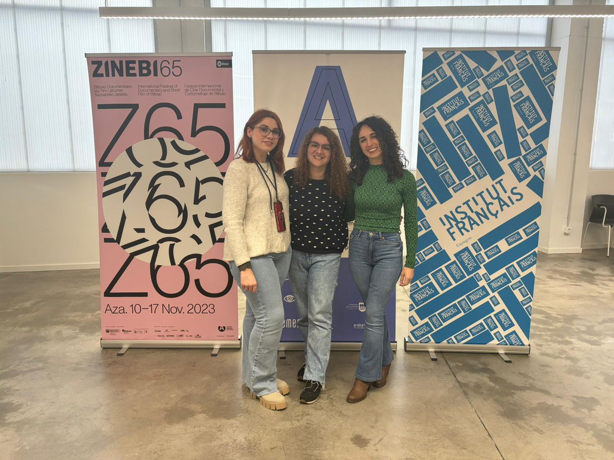 La semana pasada presentamos nuestro proyecto de corto Tick, Tack en <a href="/ZinebiFEST/">ZINEBI</a> gracias a <a href="/HemenHere/">(H)emen</a> ¡Gracias <a href="/Iris2rs/">Iris Rodriguez</a> y <a href="/Ale_Rastrilla/">𝗔𝗹𝗲𝗷𝗮𝗻𝗱𝗿𝗮 𝗥. | storyteller</a> por haber hecho este viaje conmigo! Y gracias a todas nuestras mentoras por haber hecho que Tick, Tack esté cada vez más cerca de ver la luz.