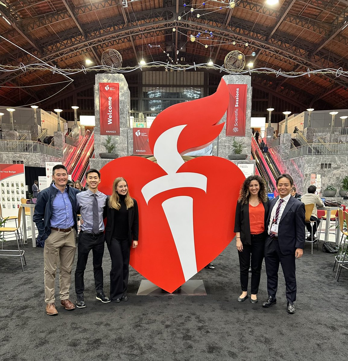 @sf_postscd is at #AHA23! Come check out our posters/talks today on sudden cardiac death:
📍Su2153 at 11:30
📍EA.RFO17 at 12:50
📍Su3092, Su1082 at 3:30