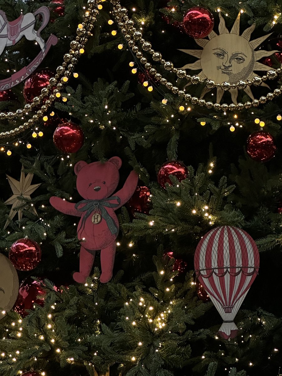 augclover's tweet photo. 🧸🕯️✨ https://t.co/uggE4DArNk