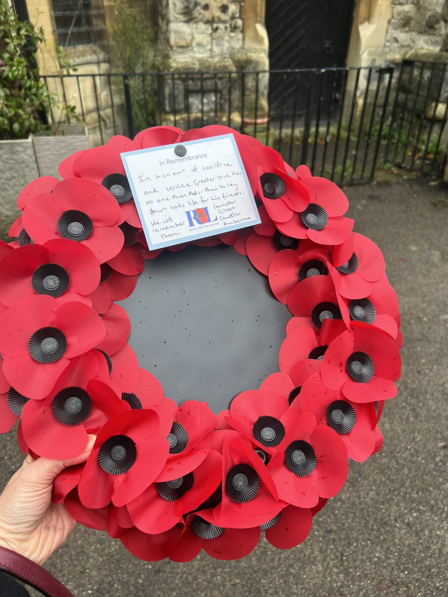 Claire Gilbert tweet media