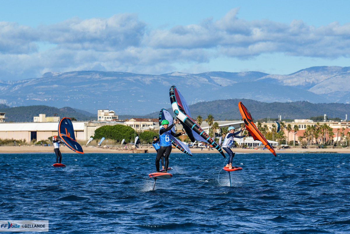 𝗝𝗮𝗺𝗮𝗶𝘀 𝟮 𝘀𝗮𝗻𝘀 𝟯 🤩

🌊 Une dernière journée sur l'eau qui clôture magnifiquement l'ENGIE Kite Tour 2023 !

🏅 Il ne reste plus qu'à couronner les grands vainqueurs de ce 19e Tour !

#ENGIEKT23 I <a href="/ENGIEgroup/">ENGIE</a> I <a href="/VilleDeFrejus/">Ville de Fréjus</a>