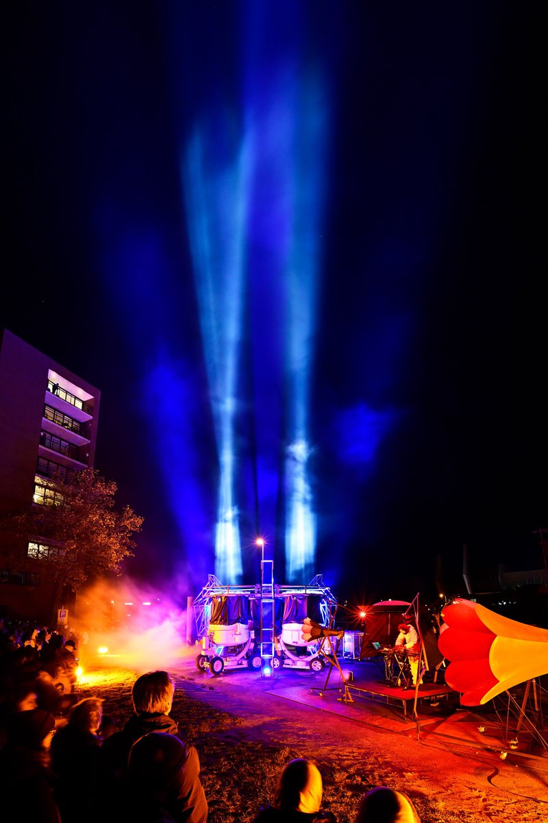 'Explosion Light Organ' in Victoriapark mag je niet missen deze week! 💥💫 Dank aan de vrienden van GLOW voor hun steun, die dit werk mede mogelijk hebben gemaakt. We wensen jullie vanavond bij Pullman Hotel Cocagne een speciale avond! 🙏🏼 #GLOWEindhoven #GLOW2023 #GLOWFriends