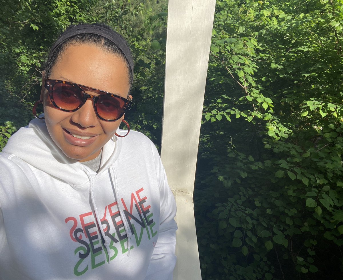 analoglady's tweet image. serene. 1x for ⁦@whatupvern⁩ #iGotME 🤲🏾