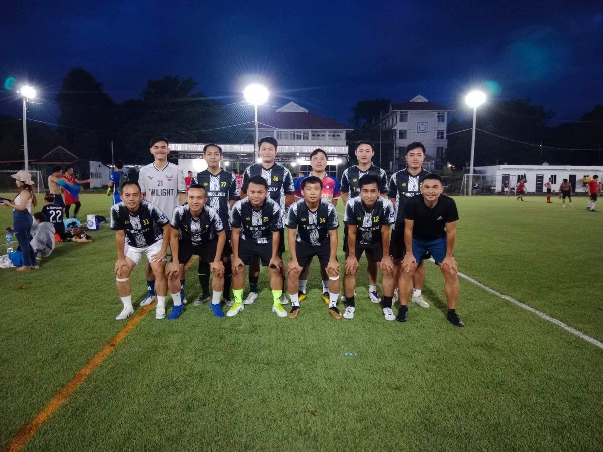 spp_am's tweet photo. ດົນລະບໍ່ໄດ້ລົງເດີນ🧐🧐🧐ປານນີ້ເກີບຢູ່ເຮືອນຄືຈະກອບໝົດລະ https://t.co/u3fzpoW6uM