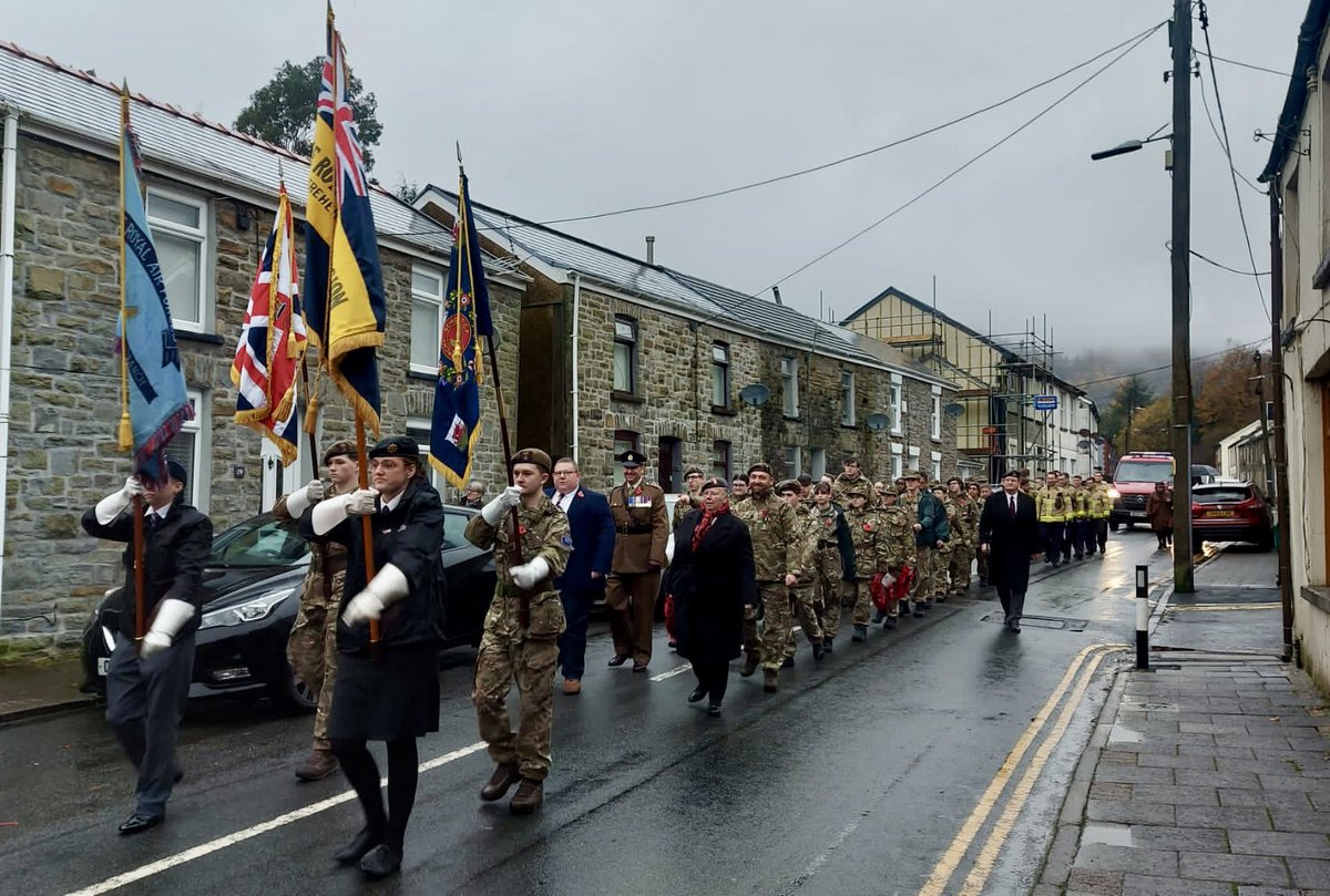 TreorchyCCF's tweet photo. Well done to all the @TreorchyComp cadets who paraded today , and to the other pupils who also attended the Remembrance services at Blaenrhondda and Treherbert. You did a great job of representing your Treorchy community, and paying your respects in some very challenging weather. https://t.co/rctZoElgFb