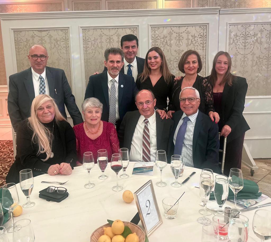 Parikiaki's tweet photo. Great night at the Lampousa Cypriot American Association “Horos tou Lemoniou”
https://t.co/PK0sgxQJ42
#USCypriots https://t.co/znVQTAJBg7