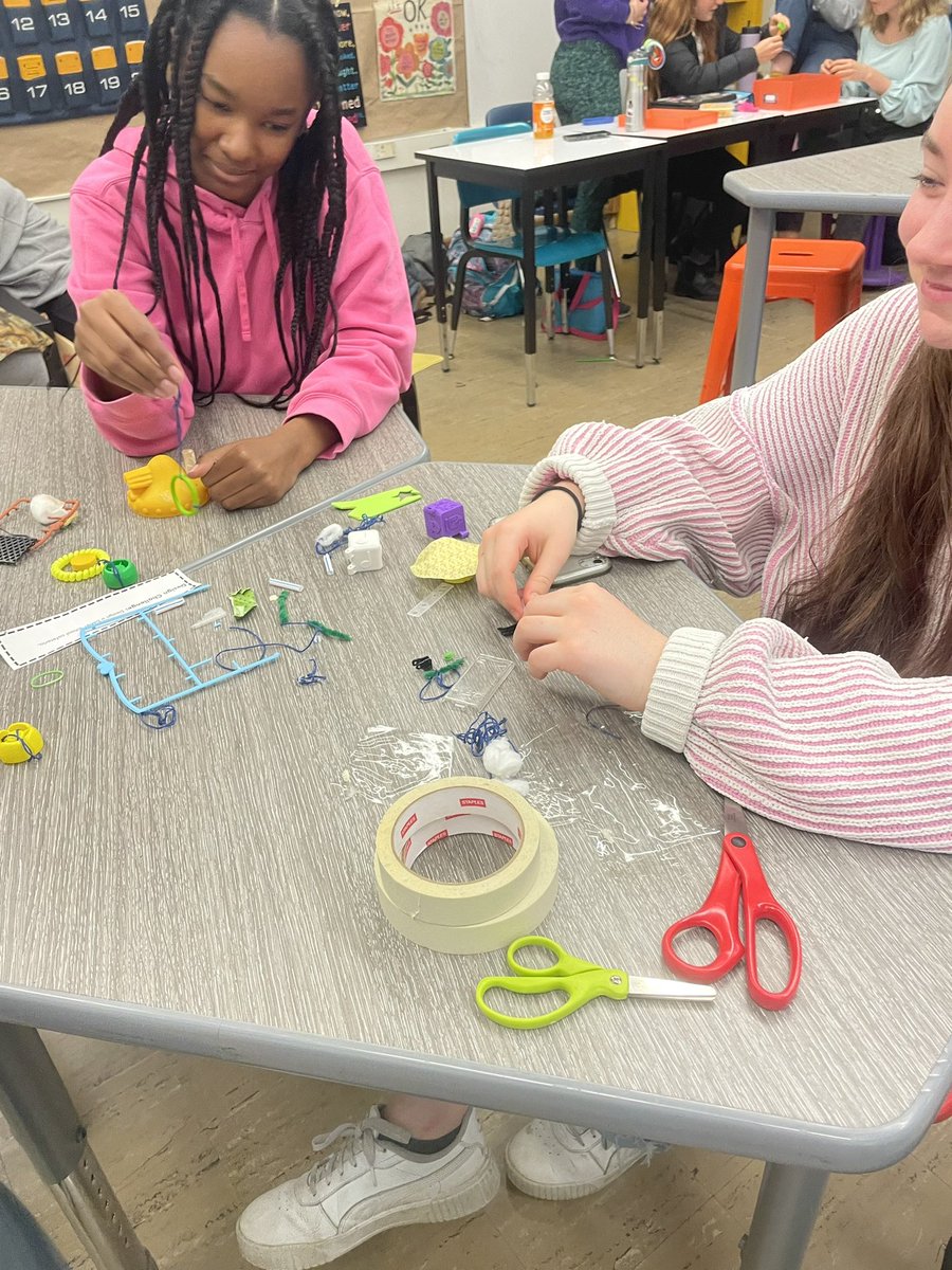 MathWithMrsV's tweet image. Precalc. took a break and did a mystery box day! With random supplies, they had to build something to solve a design challenge. So fun! #teach180 #iteachmath #STEM