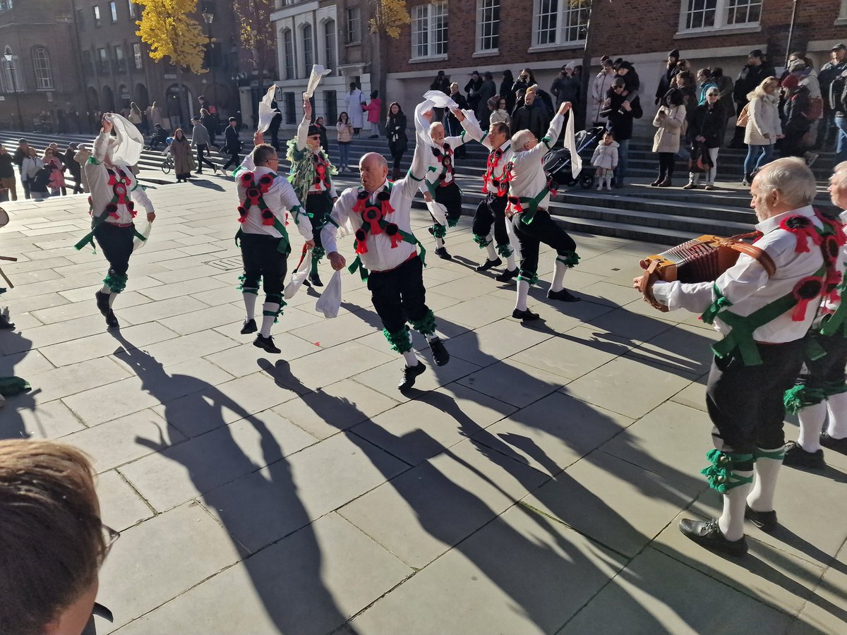 This Saturday, Greensleeves Morris Men were in London dancing around the Lord Mayor’s Show .
