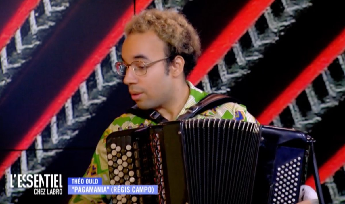 😍Ma pièce "Pagamania!" jouée en direct par le brillantissime Théo Ould sur... C8 ! dans l'émission "L'essentiel chez Labro" 
<a href="/C8TV/">C8</a> <a href="/AcadBeauxarts/">Académie des beaux-arts</a> 
canalplus.com/actualites/l-e…