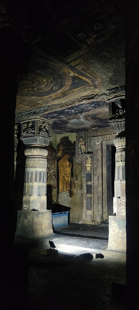 _klrathod_'s tweet photo. Glimpses of Ajanta की गुफाएँ l https://t.co/YQXdUR3GPA