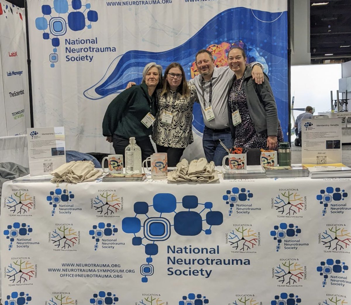 Don’t forget to stop by the NNS booth at #SfN2023! #NNSatSfN #Neurotrauma