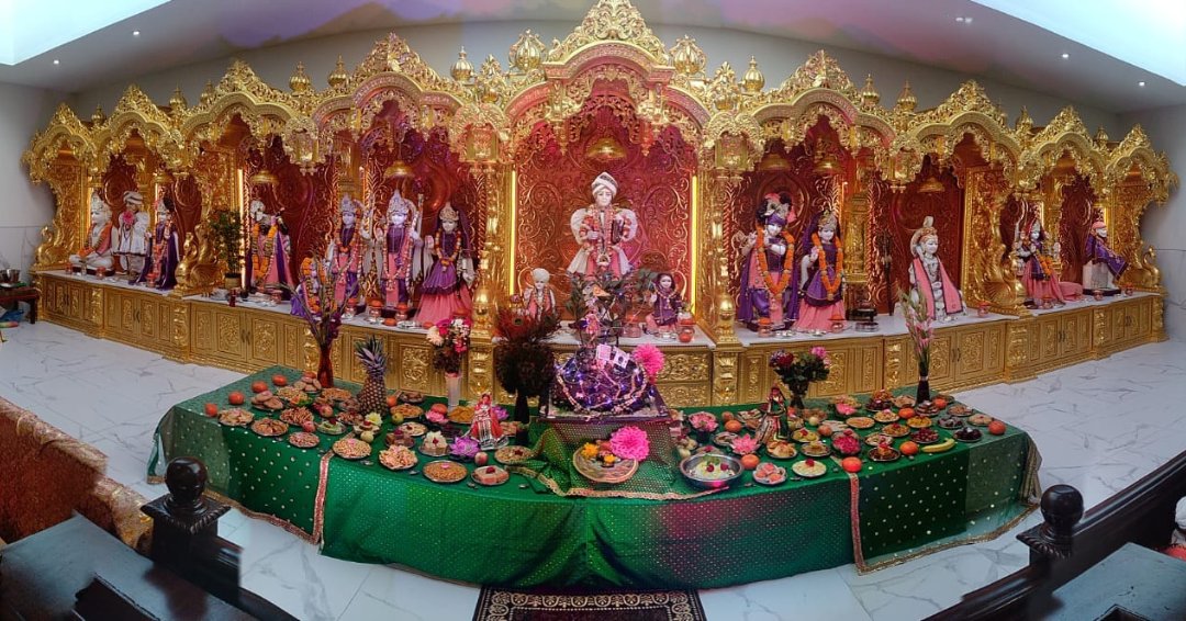 FareShareUK's tweet image. Happy Diwali! We caught up with Dr. Mansukh Morjaria, Trustee and Head of Outreach Programme at Shree Jalaram Mandir &amp;amp; Community Centre, one of the amazing community groups that we support, to find out more about the different celebrations over the five days of Diwali 👇