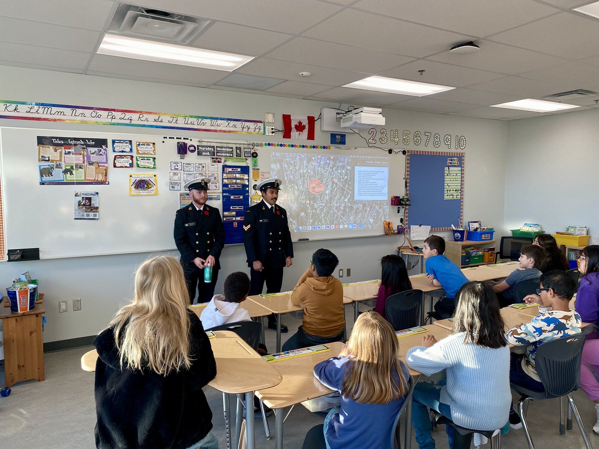 MrRussClass's tweet image. We were so grateful to meet 2 members of the @RoyalCanNavy and  #HMCSCalgary during #NorthcottPrairieSchool #Remembrance2023 Service. 

Thank you for your service! 

#RVSed