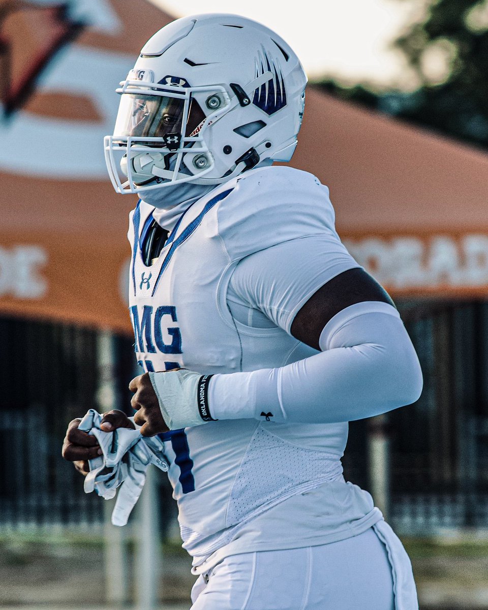 iamdavidstonejr's tweet photo. Can’t wait to go live my dreams in the next few months!⭕️🙌🏾 https://t.co/eYsL5qjzr7
