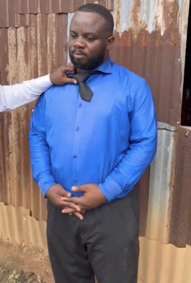 <a href="/jahprayzah/">Jah Prayzah</a> Ndatochitenga ini mukoma. Chatove kumadziro mu dinning 
Mirai nditaure naye aite chimwe patsva