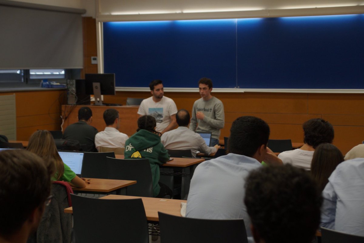 datastudents's tweet image. Les presentacions han començat! Cada equip exposarà el seu repte davant del tribunal, i aquest decidiran els guanyadors de la Datathon d&apos;aquest any! 🚀⭐️#Datathon