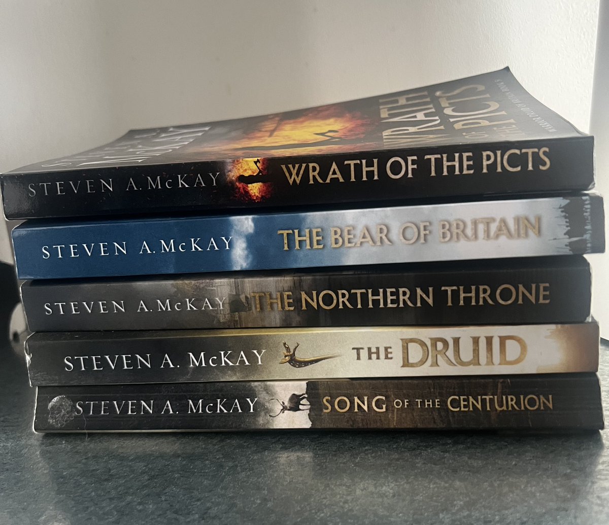 christian_obray's tweet photo. What a series! 📚
An absolutely captivating series following the Druid, Bellicus. It is a rollercosster of emotions and impossible to stop reading once you start .
Reccomended so so highly to everyone ⭐️⭐️⭐️⭐️⭐️
#druid #bellicus #stevenamckay #warriordruidofbritain https://t.co/hFhgbVV4AA