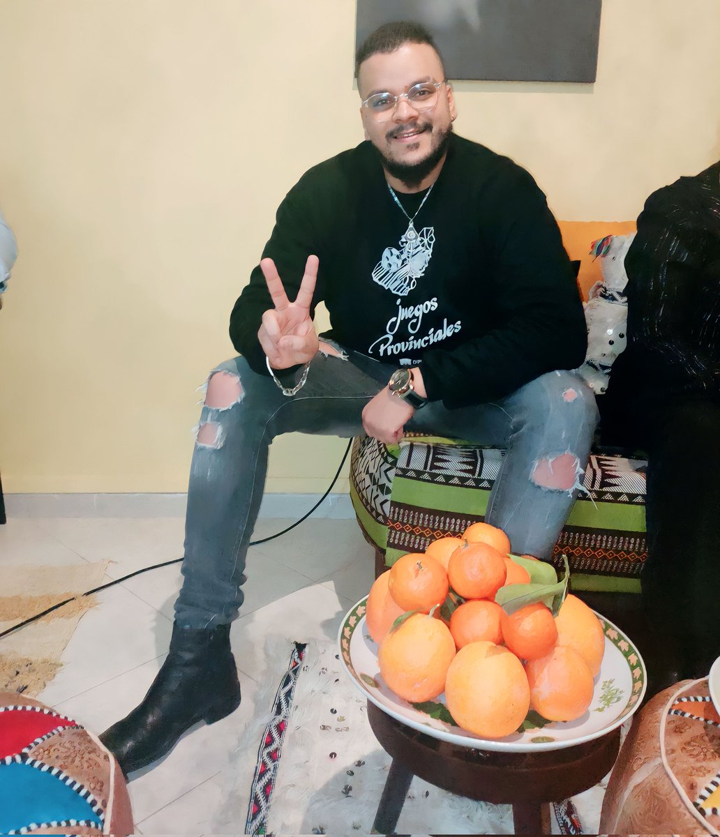 ChebAyoub1's tweet photo. جهز الإبتسامة قبل أن تمد يدك المصافحة 😎🤝
#GoodEvening #Like #FolloMe #TwitterX #chebayoub https://t.co/R4QCCwK6M1