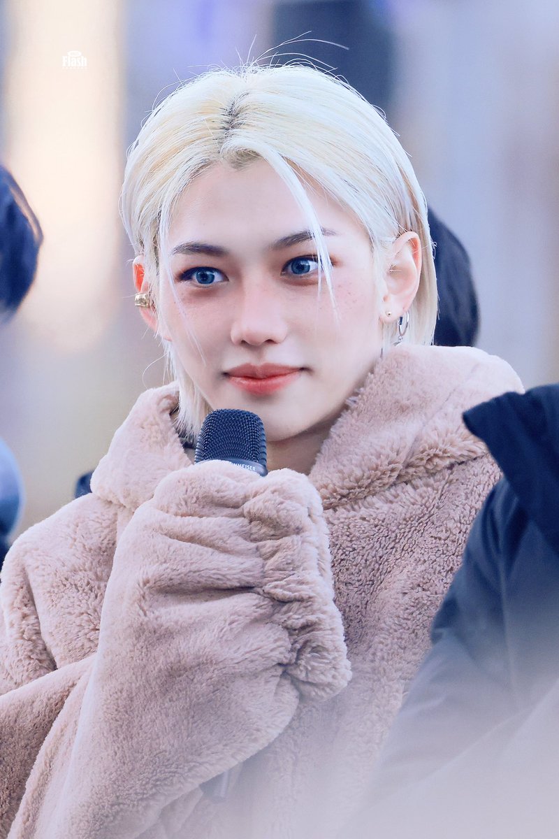 Flash_Felix0915's tweet photo. 231111｜mini fm HD

#LoveFelix #felix #필릭스 
#straykids     #스트레이키즈 https://t.co/63ofARvxyB
