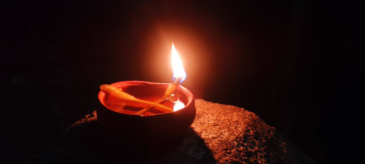 27prabin's tweet photo. Happy Diwali to All.. 🎇🪔
#HappyDiwali 
#Deepawali2023 https://t.co/XHOOkDGdml