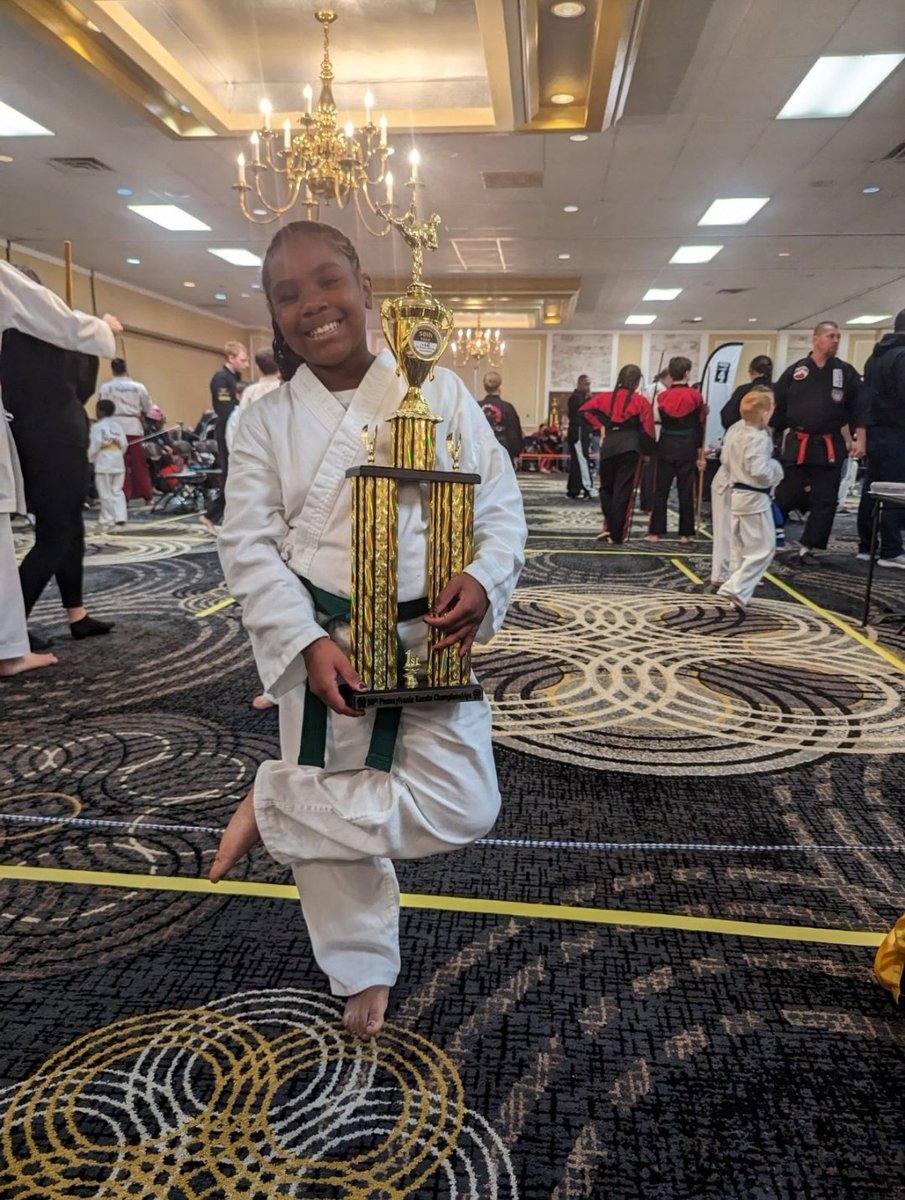 QianaPerry79's tweet photo. World Champ, National Champ, State Champ, she just keeps bringing in the GOLD. She swept the competition GO KRISSY!!!!! #KarateKid #RocsKarateKid #JMarieDesigns @rachbarnhart #DrDillard @Kay_Noire #DillardStrong #FutureSensai #WORLDCHAMP #KarateKris #SuperElite #HappyBirthday WKC https://t.co/ZdTjikndfe