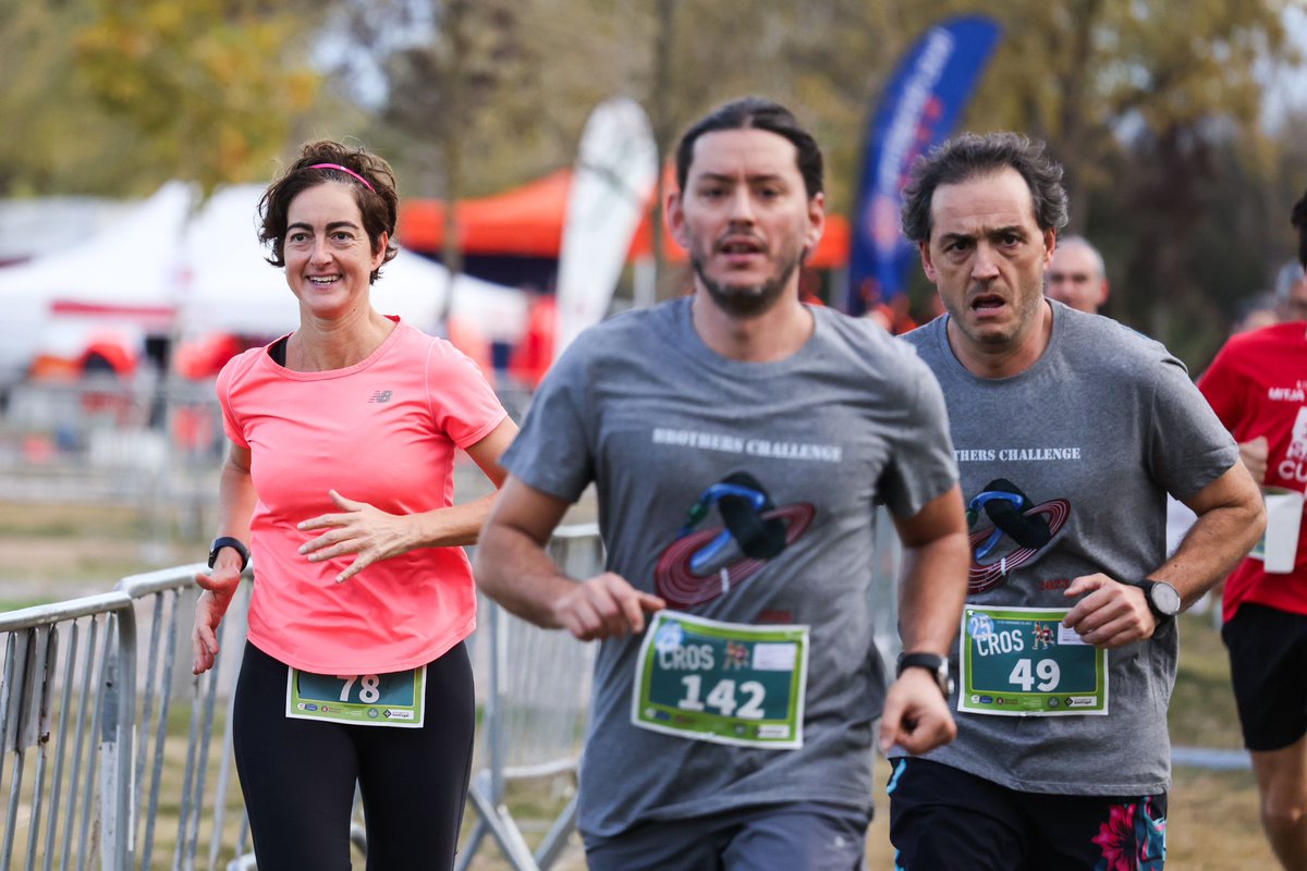 ajsantcugat's tweet image. 🏃🏃🏃Fantàstica jornada de celebració de les 25 edicions del Cros #SantCugat 

🙌 3.701 atletes participants en 6 categories + l&apos;especial Cros

😍 Amb la col·laboració d&apos;entitats de @tradicionalsc  i en benefici d&apos;@Assadegam 

👏 Gràcies per la gran organització @omet_santcugat