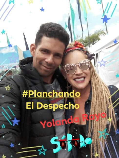 JORGEAKAMPOSS's tweet photo. #Bravissimo2023 @BravissimoCity @MarceloCezan @moni_molano @sandramazuera1 con las hermosas de #planchandoeldespecho  @MajidaIssa @YolandaRayo10 @Marbelle30 @ilonafcoficial la respuesta es Yolanda Rayo https://t.co/WFhuQtIKKx