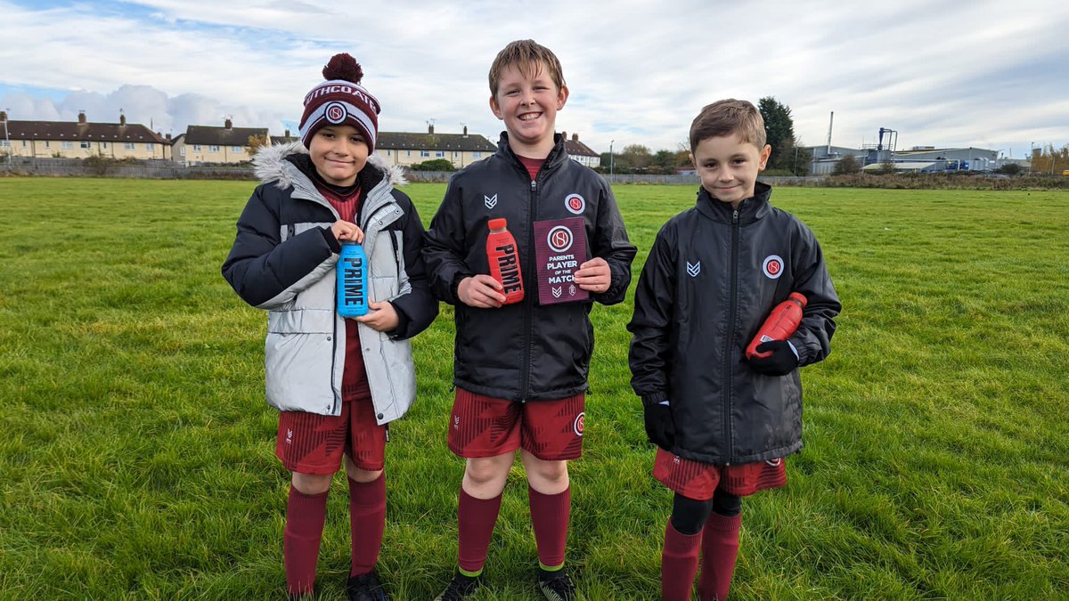 Well done to the award winners of todays games💪 U8 Player of the match - Isaac U8 Parents player of the match - Sean U9 Joint POTM - Brady & Harry U9 Joint PPOTM - Leyland, Leo & Harry Well done lads! 👏 🏆 @Awards_FC_ #grassrootsfootball #playerofthematch #fun #Hull