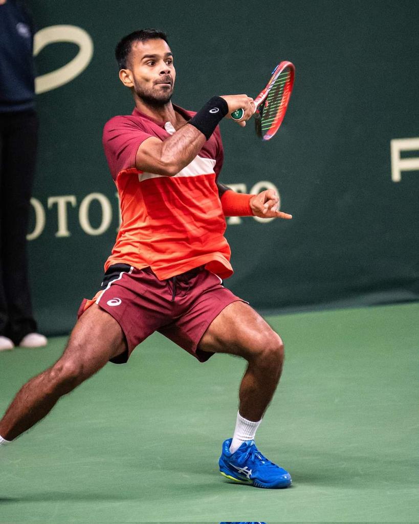 India's top Gun, Sumit Nagal, secured the runner-up spot at the ATP 125 Helsinki Challenger, engaging in a thrilling 3-hour battle against former ATP #51 Corentin Moutet. 
#SumitNagal #ATPChallenger #TennisBattle