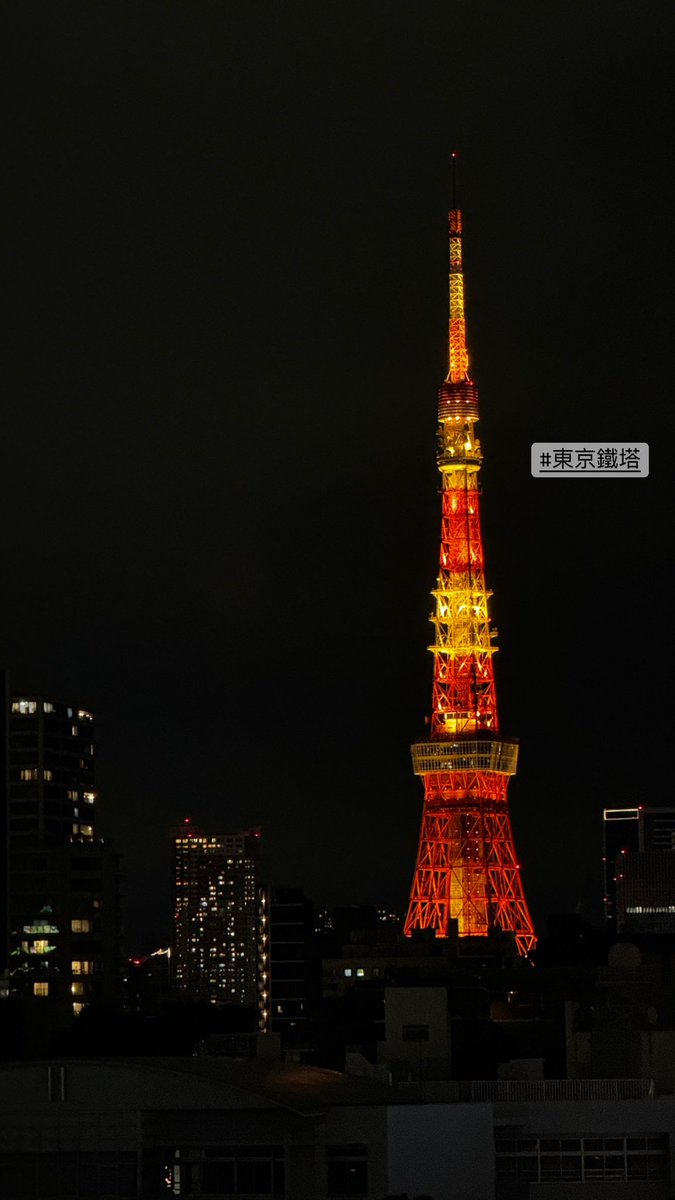 用東京鐵塔來充當蠟燭好了🤣 https://t.co/4GkafKTb0T