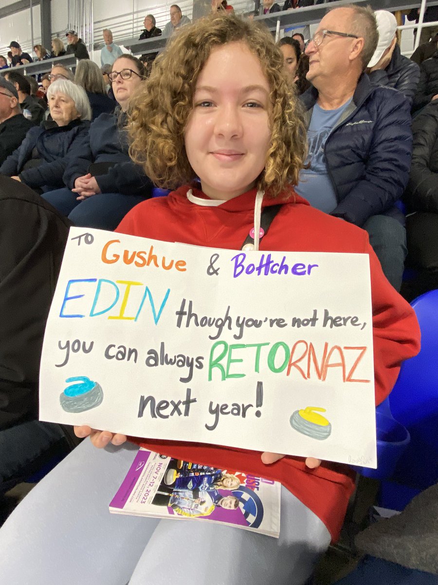 AmyBeth_Grant's tweet photo. Thrilled to be at the @grandslamcurl for the men’s finals! Go @TeamNiklasEdin and team Retornaz! Missing you @TeamGushue and @TeamBottcher 
@Sportsnet #GSOC https://t.co/su7E9wDrl2