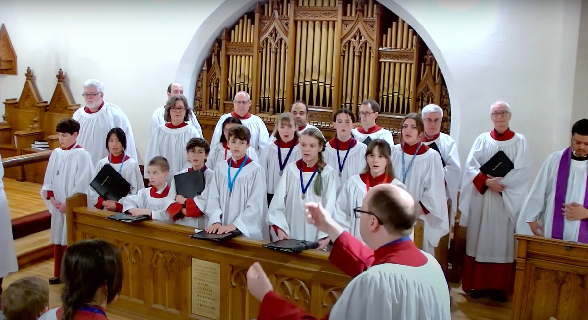 ValleyAnglicans's tweet photo. Thank you to everyone who joined in last evening for Fauré's Requiem at Holy Trinity Pembroke, offered in honour of Remembrance Day -- and very special thanks to @ottawacathedral and @CCCOttawaChoirs for the gift of sacred music. https://t.co/YOoVAnsKXg