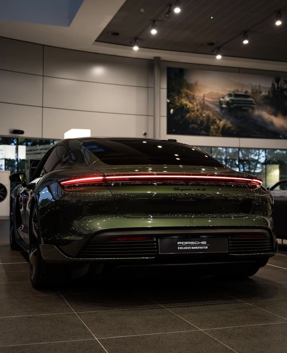 Porsche Taycan ♠️