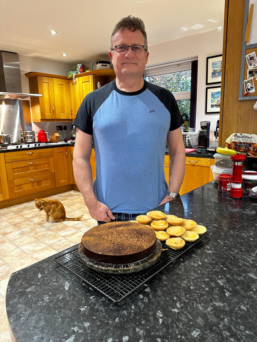 A day of tarts! Michael, chocolate and mince.