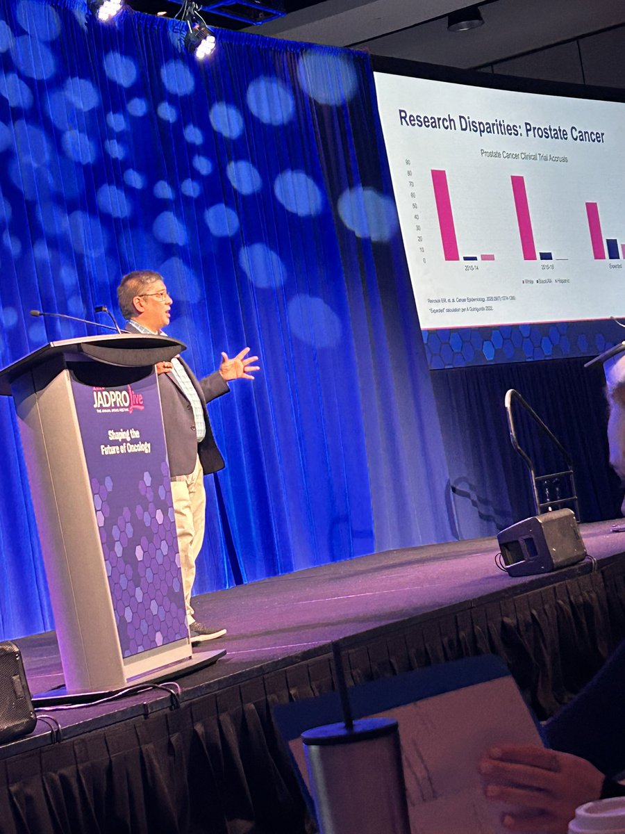 connievisovsky1's tweet photo. Great presentation on disparities in precision oncology by Andy Guinigundo at #JADPROLive this morning https://t.co/LcNBYmhluc