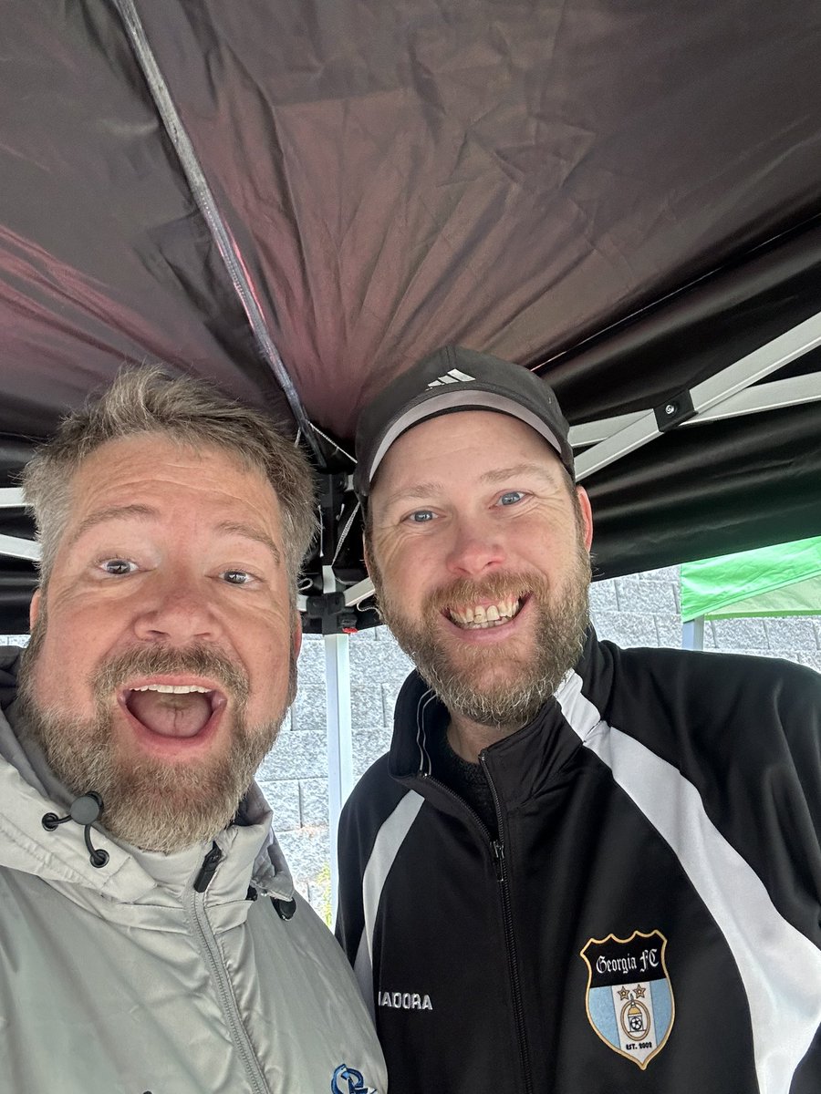 ChiefsSteve's tweet photo. Running into friends at tournament day 2. Say hi to our friend @BartimusPrime19
#RushCup
#TournamentSeason https://t.co/NyMrQBP3o6