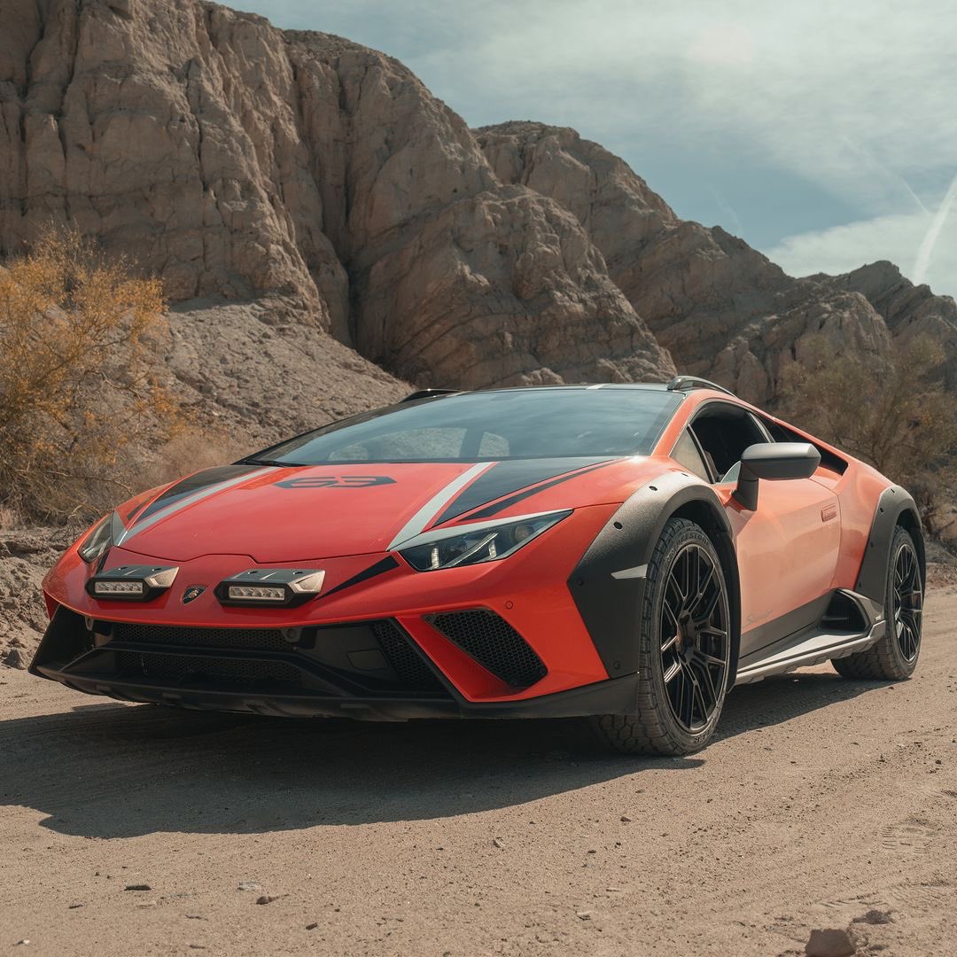 LamborghiniUAE1's tweet photo. Many roads lead to adventures. Take them all, with Huracán Sterrato.

For more information, call or WhatsApp us at 800 ULTIMATE.

​#Lamborghini #HuracanSterrato #BeyondTheConcrete

#LamborghiniUAE #UltimateMotors #LamborghiniAbuDhabi #LamborghiniDubai #AbuDhabi #Dubai #UAE https://t.co/h22YLKTDKn
