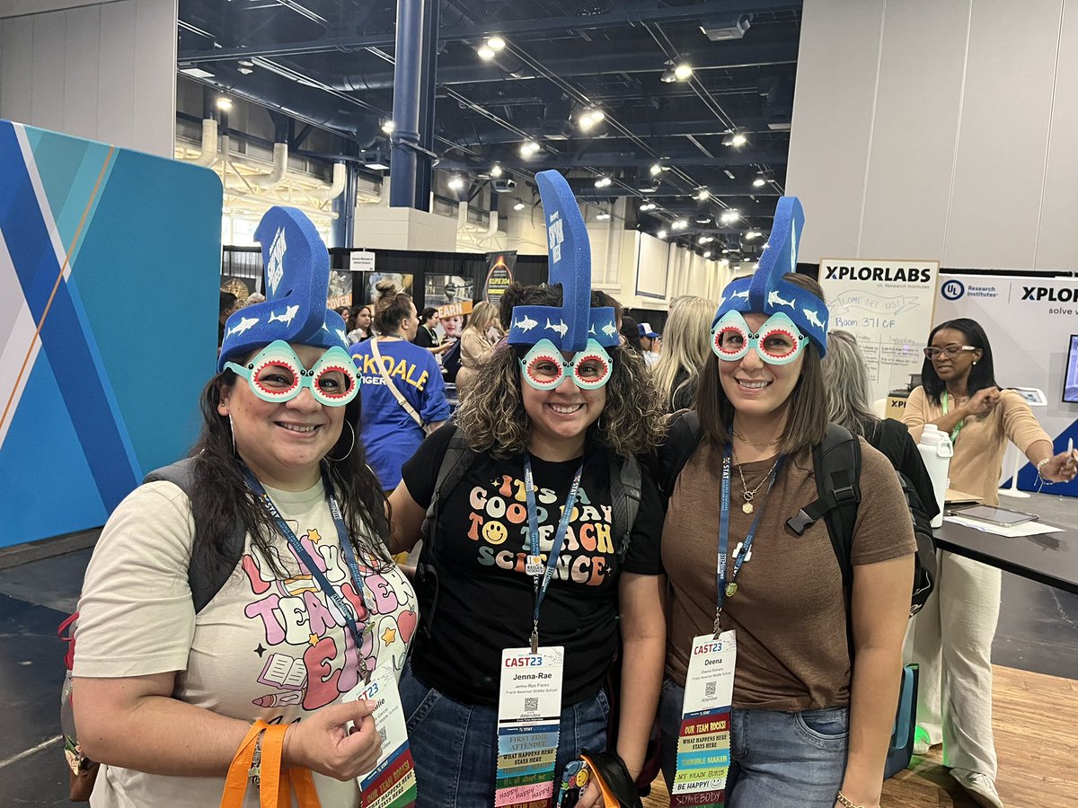 RaquelGruver's tweet photo. I had an incredible time at #STATCAST23 ! Great 3 days of networking and learning from incredible science leaders around the state. @DiscoveryEd #sharkhats https://t.co/0fDMajnUDY