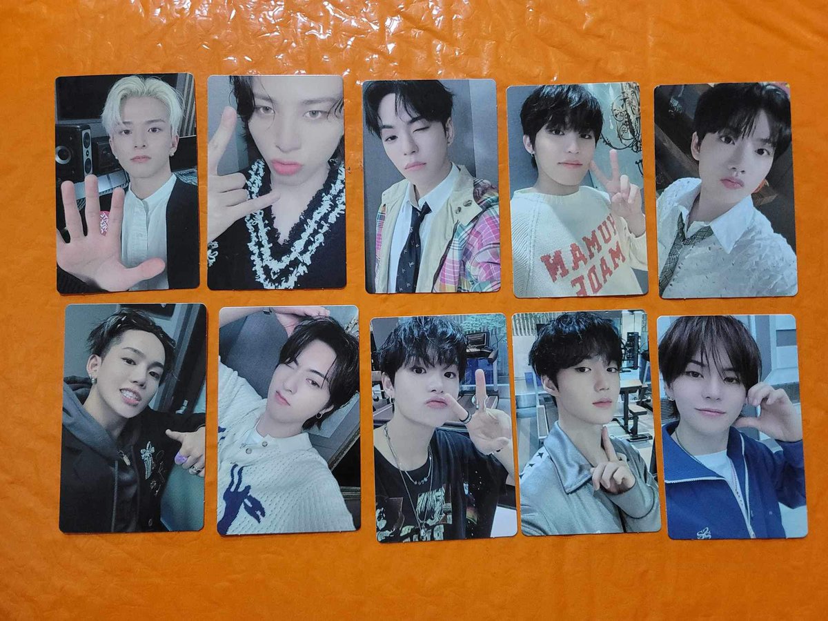 Neld2021's tweet photo. Wts lfb

Kr Onhand ‼️

Treasure 3rd Anniversary Magazine MD 
Weverse POB

₱ 300 each Member
Feta https://t.co/ujGaXEbOoA